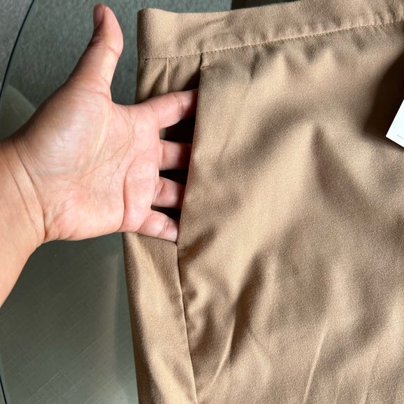 New Banana Republic Wrap Skirt size 8 petite with pockets - Picture 4 of 12